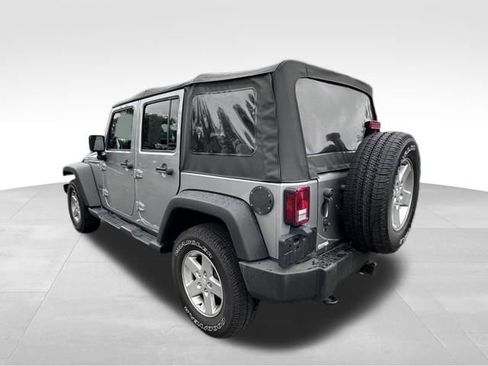 Used 2016 Jeep Wrangler Unlimited Sport w/ Quick Order Package 24S AWD/4WD image 4