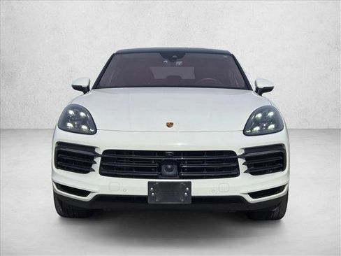 Used 2022 Porsche Cayenne E-Hybrid image 2