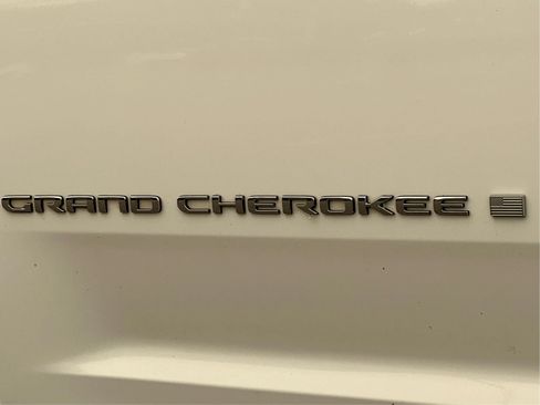Used 2021 Jeep Grand Cherokee L Overland w/ Advanced Protech Group III AWD/4WD image 30
