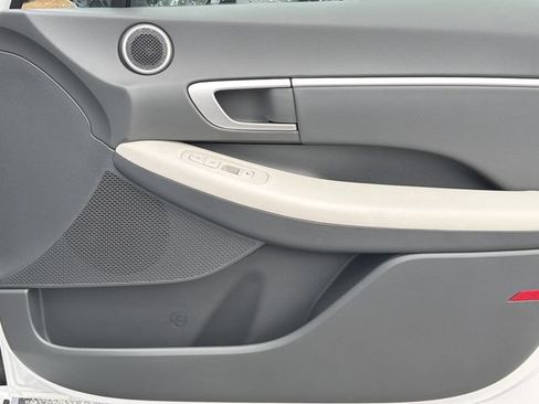 New 2026 Hyundai Sonata SEL FWD image 16