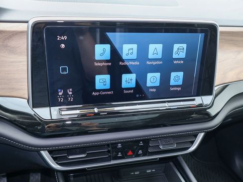 New 2026 Volkswagen Atlas SE FWD image 21