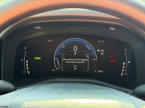 New 2026 Toyota Camry LE FWD image 32
