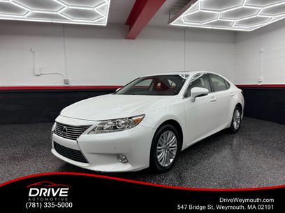 Used 2013 Lexus ES 350 w/ Luxury Pkg