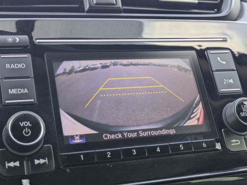 Used 2019 Honda CR-V LX image 28