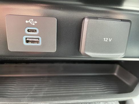 New 2025 Ford F550 2WD Crew Cab image 9