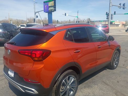 Used 2022 Buick Encore GX Select AWD/4WD image 6