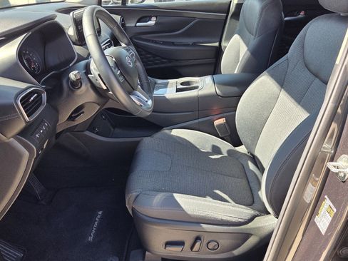 Used 2023 Hyundai Santa Fe SEL w/ Cargo Package image 4