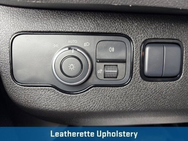 Used 2023 Mercedes-Benz Sprinter 2500 image 23