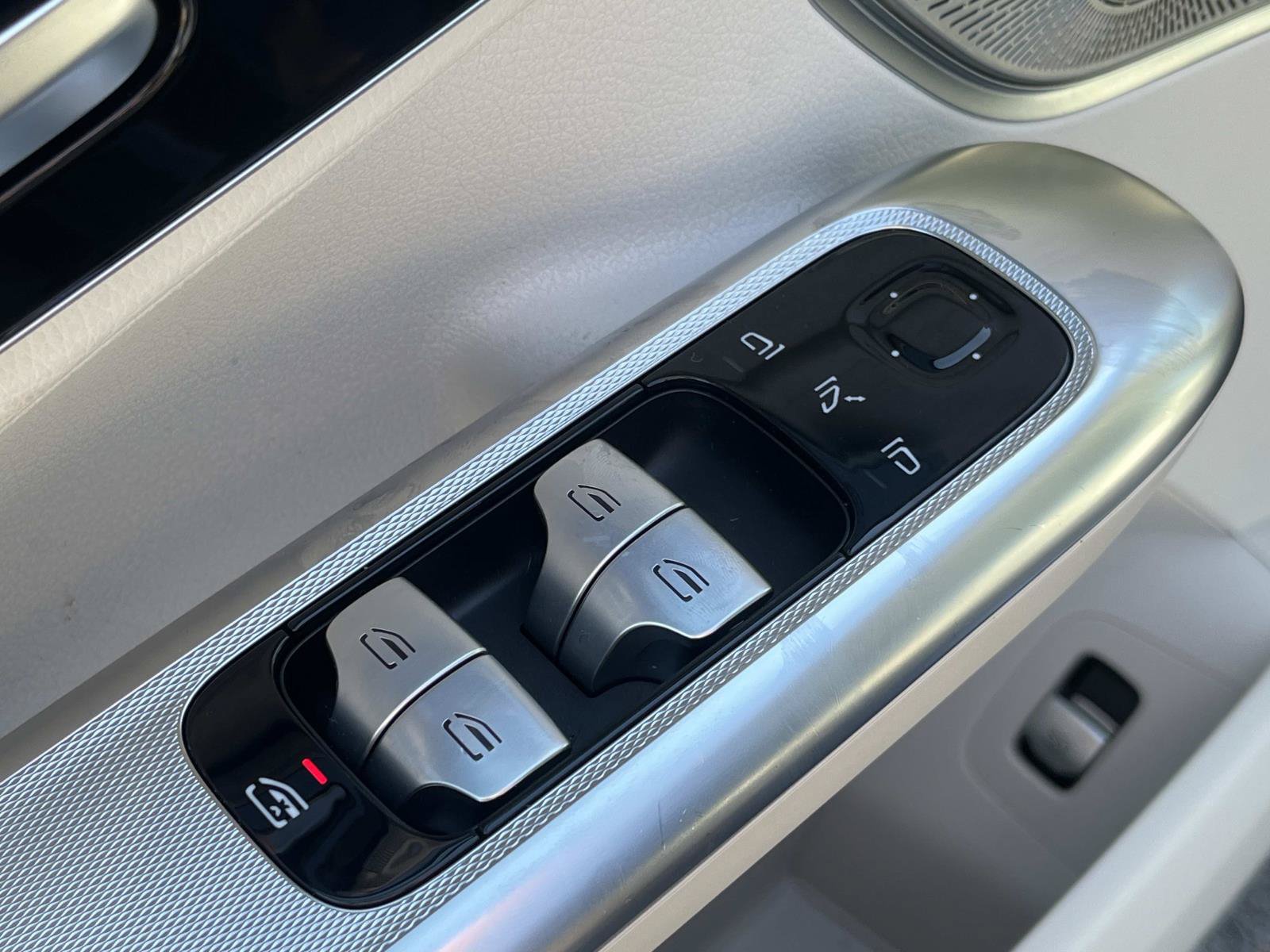 Certified 2023 Mercedes-Benz EQE 350+ SUV image 29