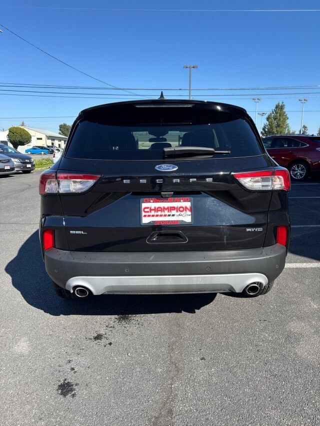 Used 2022 Ford Escape SEL AWD/4WD image 6