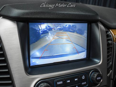 Used 2017 GMC Yukon Denali w/ Open Road Package AWD/4WD image 16