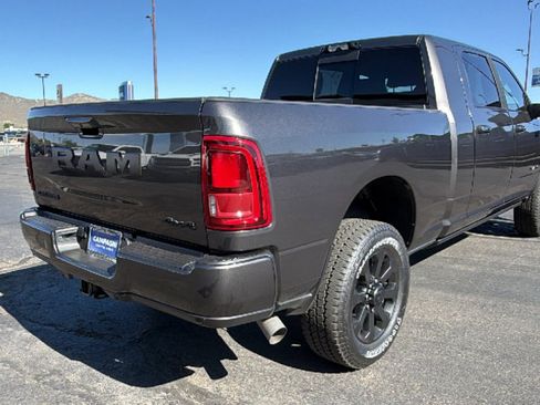 Used 2025 RAM 2500 Laramie AWD/4WD image 3