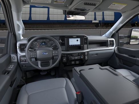 New 2026 Ford F250 XL image 10