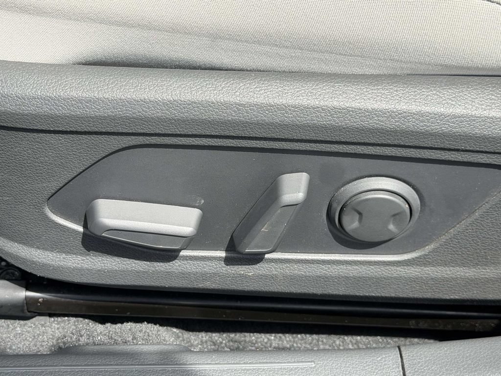 Certified 2025 Hyundai Sonata SEL AWD/4WD image 21