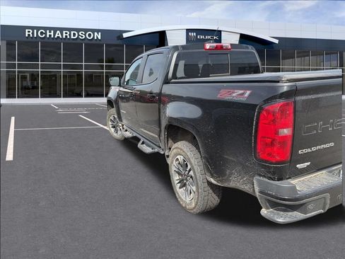 Used 2022 Chevrolet Colorado Z71 AWD/4WD image 42