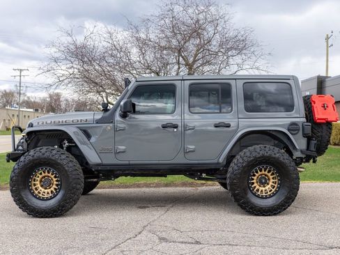 Used 2023 Jeep Wrangler Unlimited Rubicon 392 w/ Xtreme Recon 35" Tire Package image 3
