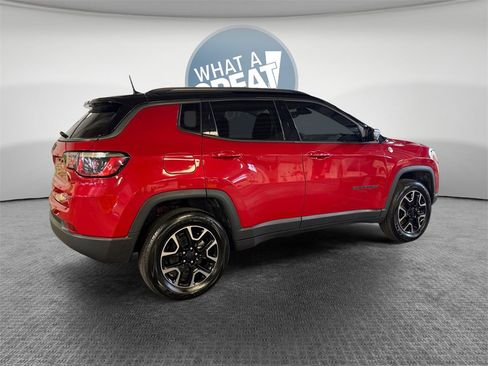 Used 2019 Jeep Compass Trailhawk w/ Leather Interior Group image 3