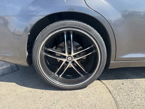 Used 2014 Chrysler 300 RWD image 23