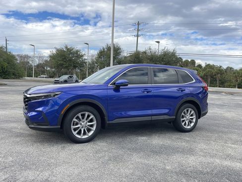 Used 2023 Honda CR-V EX image 10