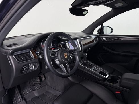 Used 2018 Porsche Macan S AWD/4WD image 4