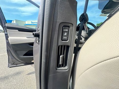 New 2026 Honda Odyssey Touring image 29