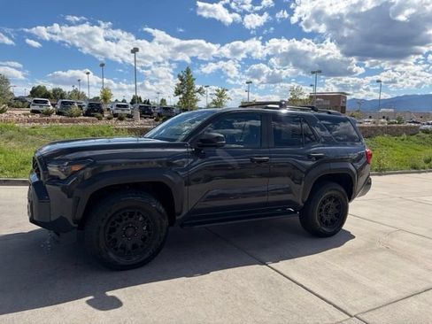 Used 2025 Toyota 4Runner TRD Off-Road Premium w/ Tow Technology Package AWD/4WD image 7