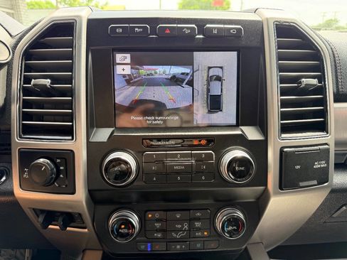 Used 2019 Ford F250 Platinum w/ Platinum Ultimate Package image 28