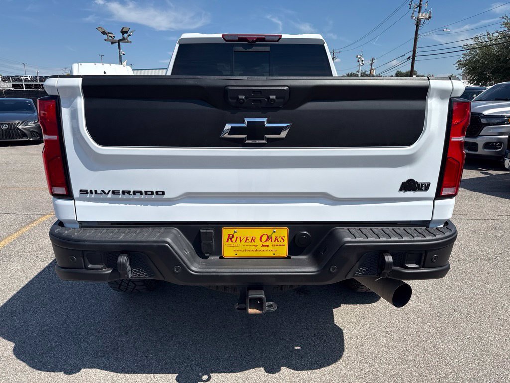 Used 2026 Chevrolet Silverado 2500 ZR2 w/ ZR2 Bison Edition AWD/4WD image 5