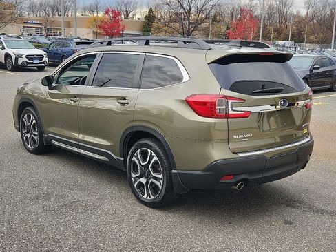 Used 2023 Subaru Ascent Limited image 4