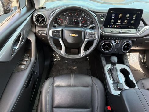 Used 2024 Chevrolet Blazer LT AWD/4WD image 27