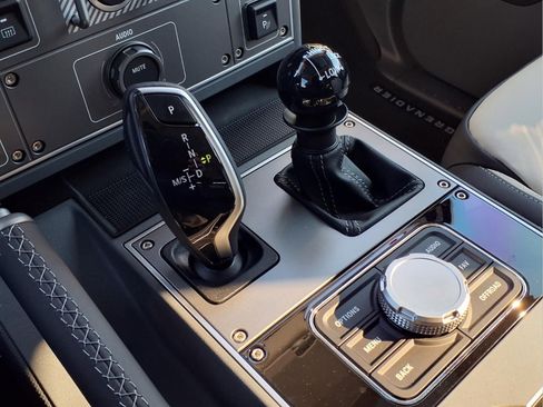 New 2025 INEOS Grenadier Fieldmaster Edition image 15