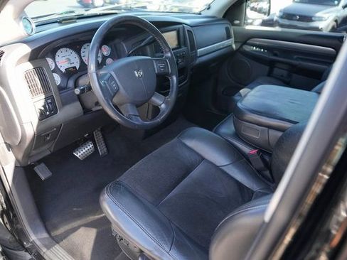 Used 2005 Dodge Ram 1500 Truck 2WD Quad Cab image 8