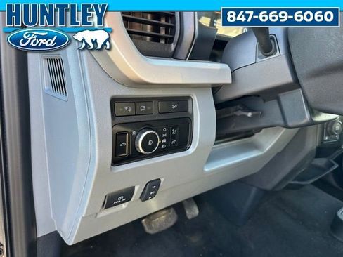 Used 2023 Ford F250 XLT w/ XLT Premium Package AWD/4WD image 20
