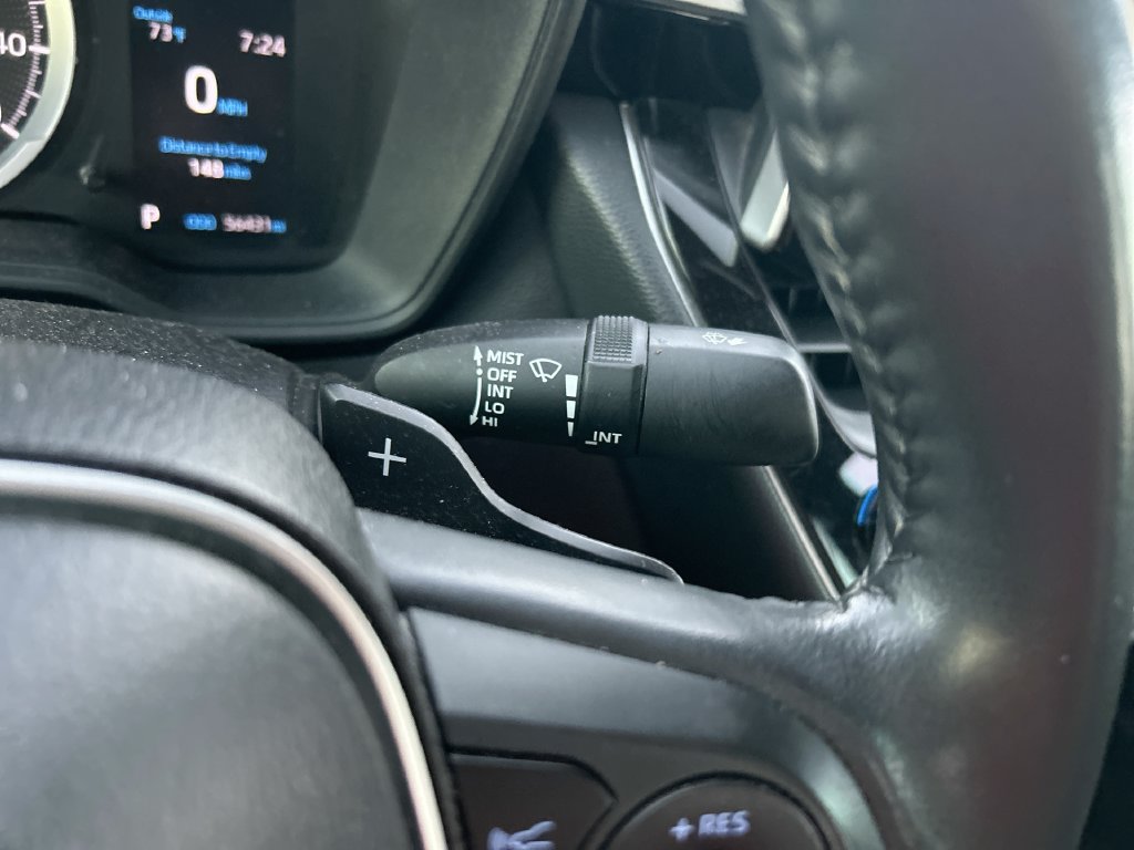 Used 2021 Toyota Corolla SE FWD image 18
