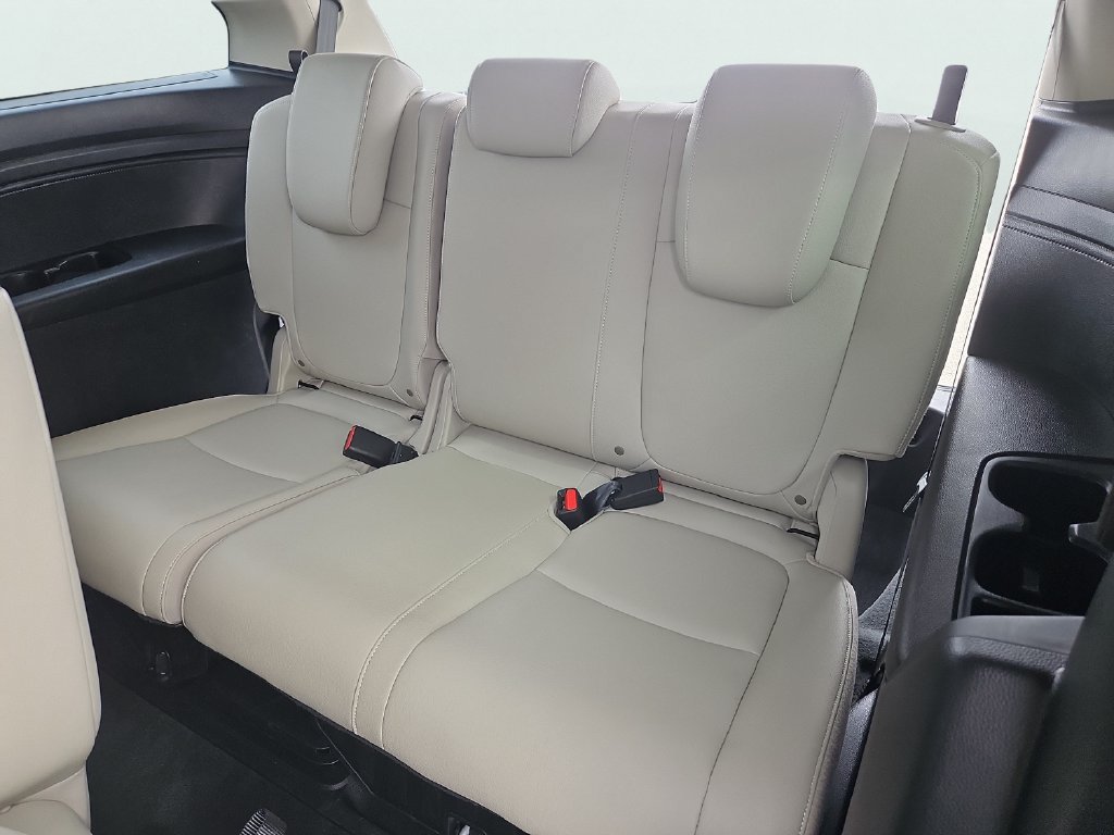 Used 2025 Honda Odyssey EX-L image 32