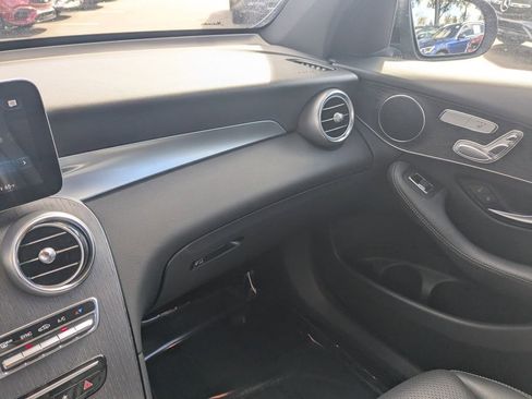 Certified 2022 Mercedes-Benz GLC 300 GLC 300 image 6