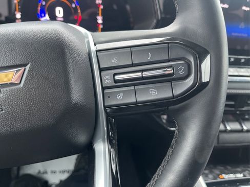 Used 2023 Chevrolet Colorado LT w/ LT Convenience Package III image 31