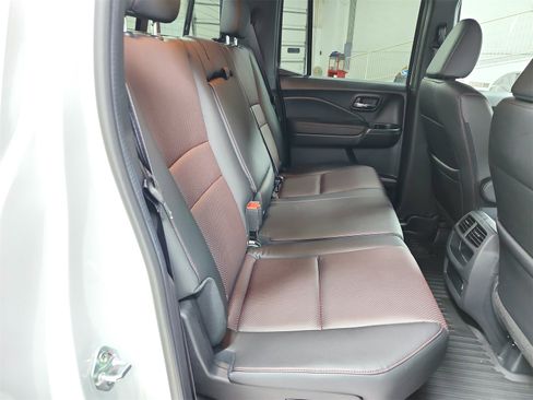 Used 2023 Honda Ridgeline Black Edition image 41
