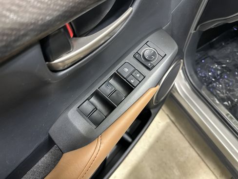 Used 2016 Lexus NX 200t image 15