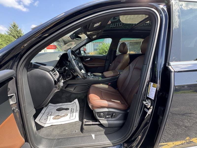 Used 2018 Audi Q7 3.0T Prestige AWD/4WD image 22