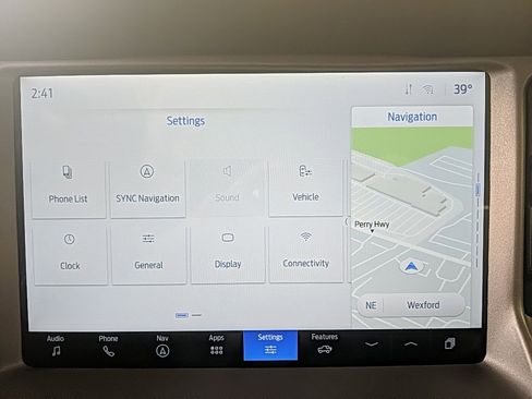 Used 2025 Ford Bronco Outer Banks image 17