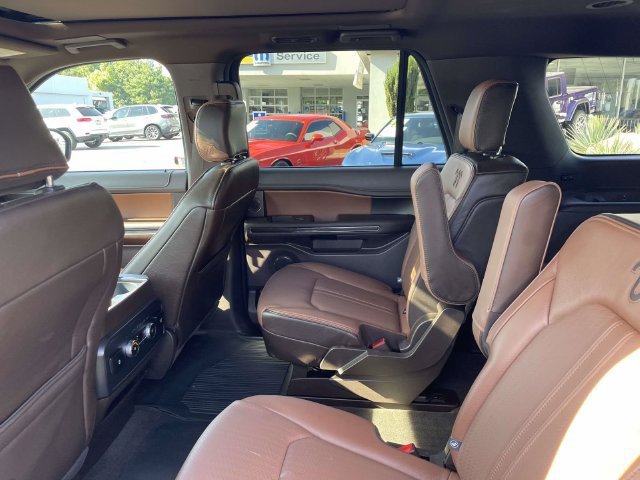 Used 2024 Ford Expedition Max King Ranch AWD/4WD image 17