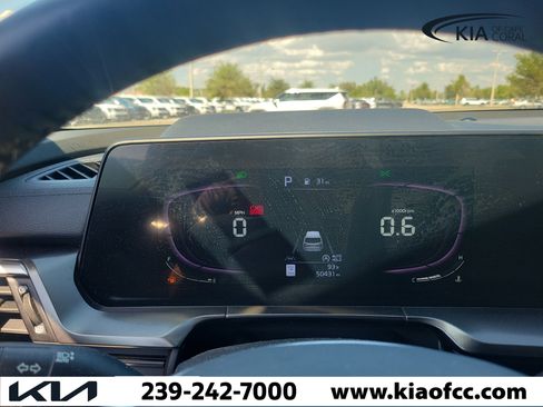 Certified 2024 Kia Telluride LX FWD image 27