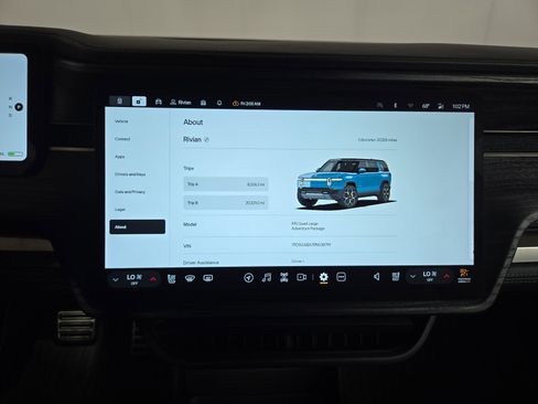 Used 2024 Rivian R1S Adventure AWD/4WD image 29