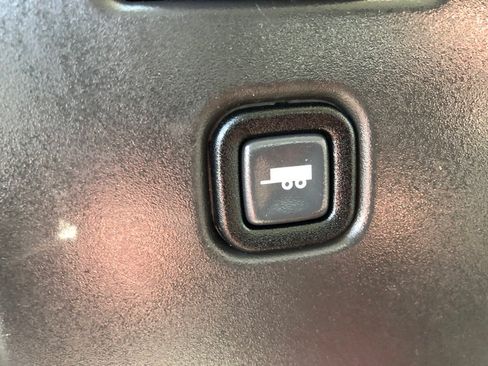 Used 2025 GMC Savana 2500 w/ Driver Convenience Package RWD image 30