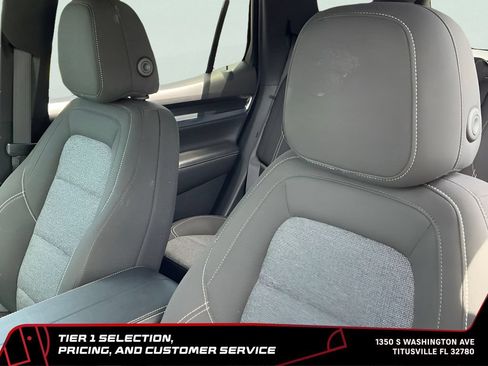 Used 2025 GMC Terrain Elevation AWD/4WD image 20