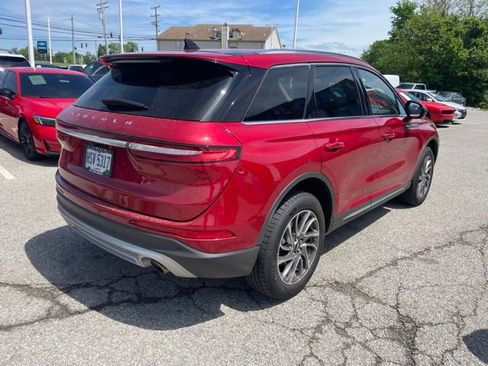 Used 2022 Lincoln Corsair AWD w/ Equipment Group 101A image 4