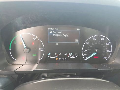 Used 2022 Ford Maverick XL image 5