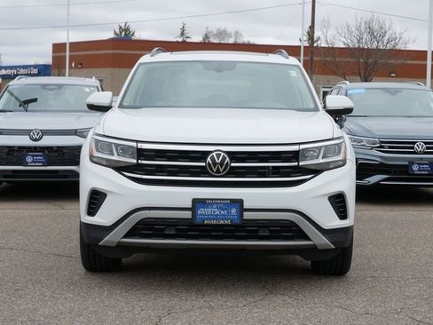 Used 2021 Volkswagen Atlas SE w/ Panoramic Sunroof Package image 2