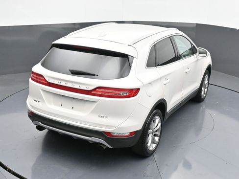 Used 2017 Lincoln MKC Select w/ Select Plus Package image 29